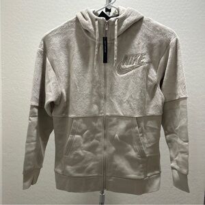 Nike Hoodie Mens Small Fleece Full Zip Plush Sherpa Swoosh Jacket 929117-221 New